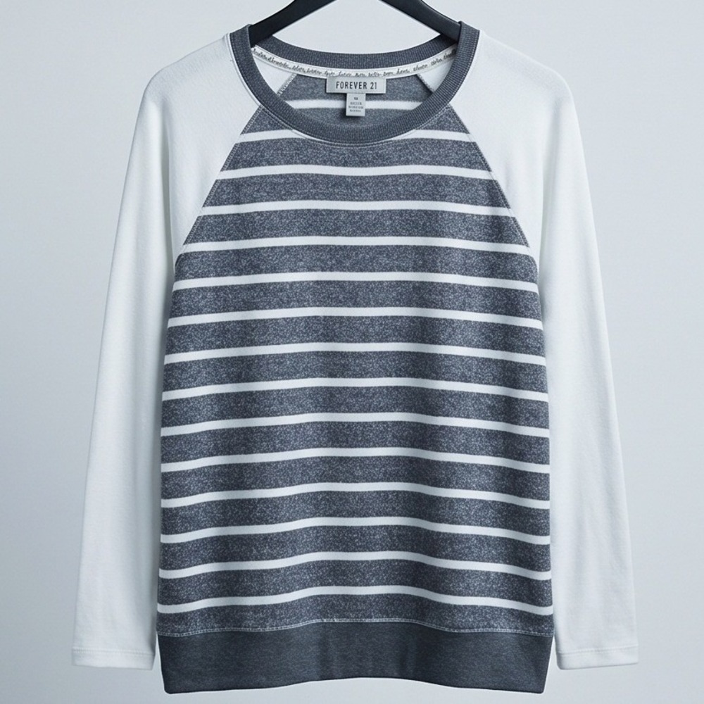 Torrid Lounge 0 Gray White Striped Raglan Long Sleeve Top Size X Large Flouncy
